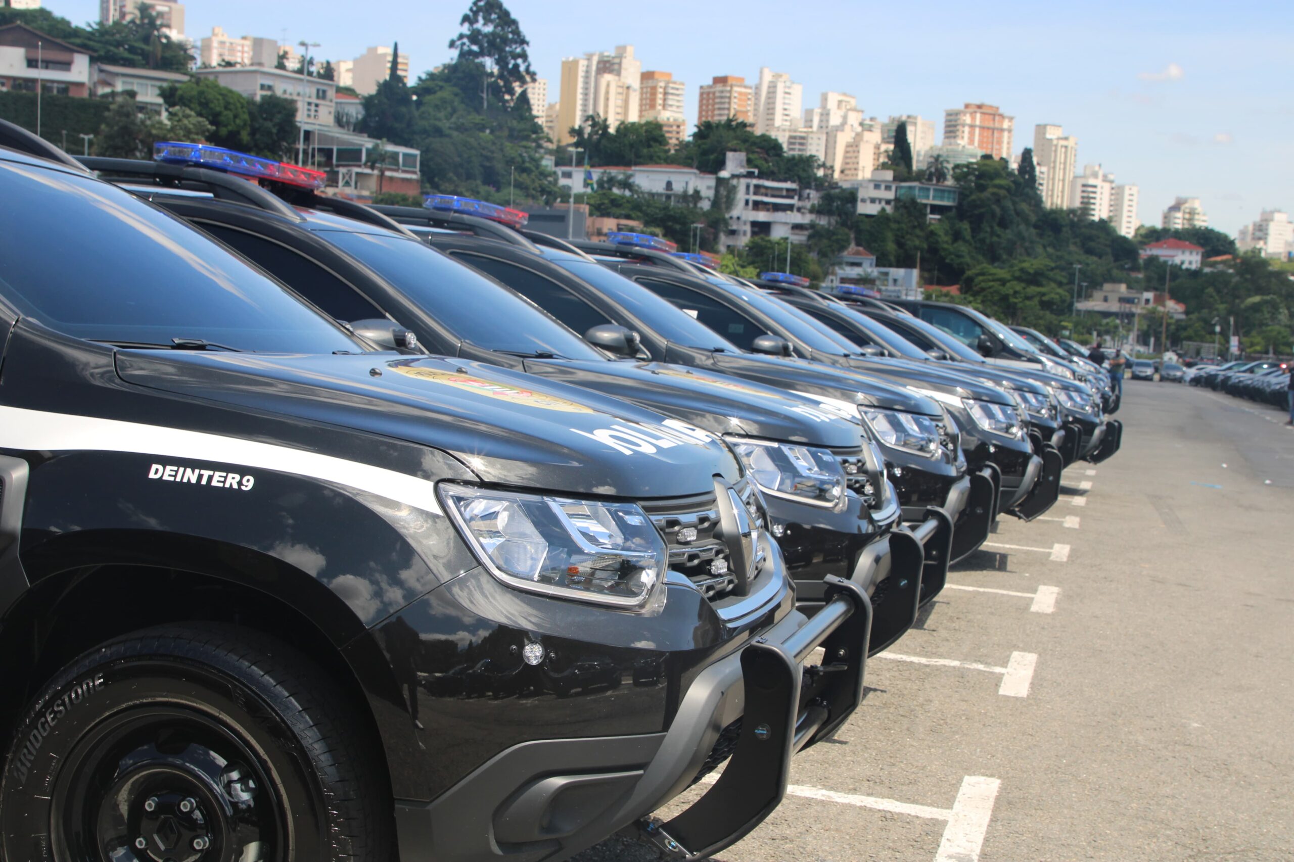 Polícia Civil recebe 324 novas viaturas para auxiliar equipes de todo o Estado