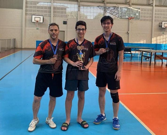 Barretense é campeão na categoria Avançado do Tênis de Mesa