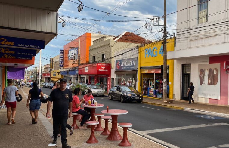 Vendas no Comércio de Barretos devem aumentar nas vésperas do Natal