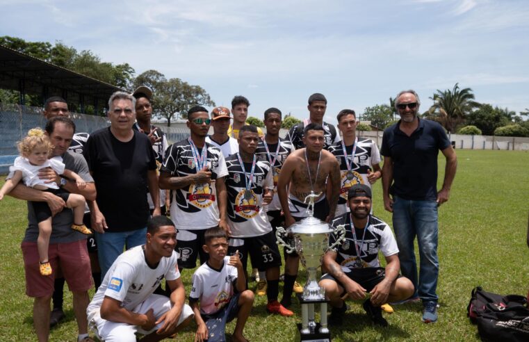 Decisão: Os Mulekes da Dirce é a campeã do Campeonato Municipal de Colina