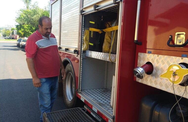 Defesa Civil Municipal e Corpo de Bombeiros resgatam capivara na Zona Urbana de Barretos