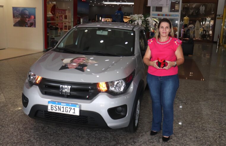 North Shopping entrega carro da campanha Natal 2023