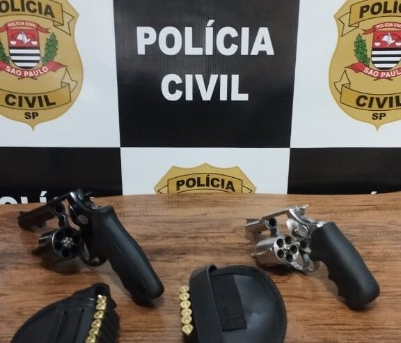 Delegacia de Guaíra faz apreensão de duas armas