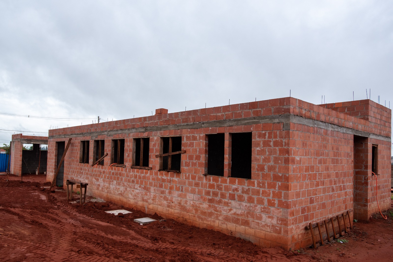 Obras da Unidade Básica de Saúde do Vida Nova avançam com nova construtora