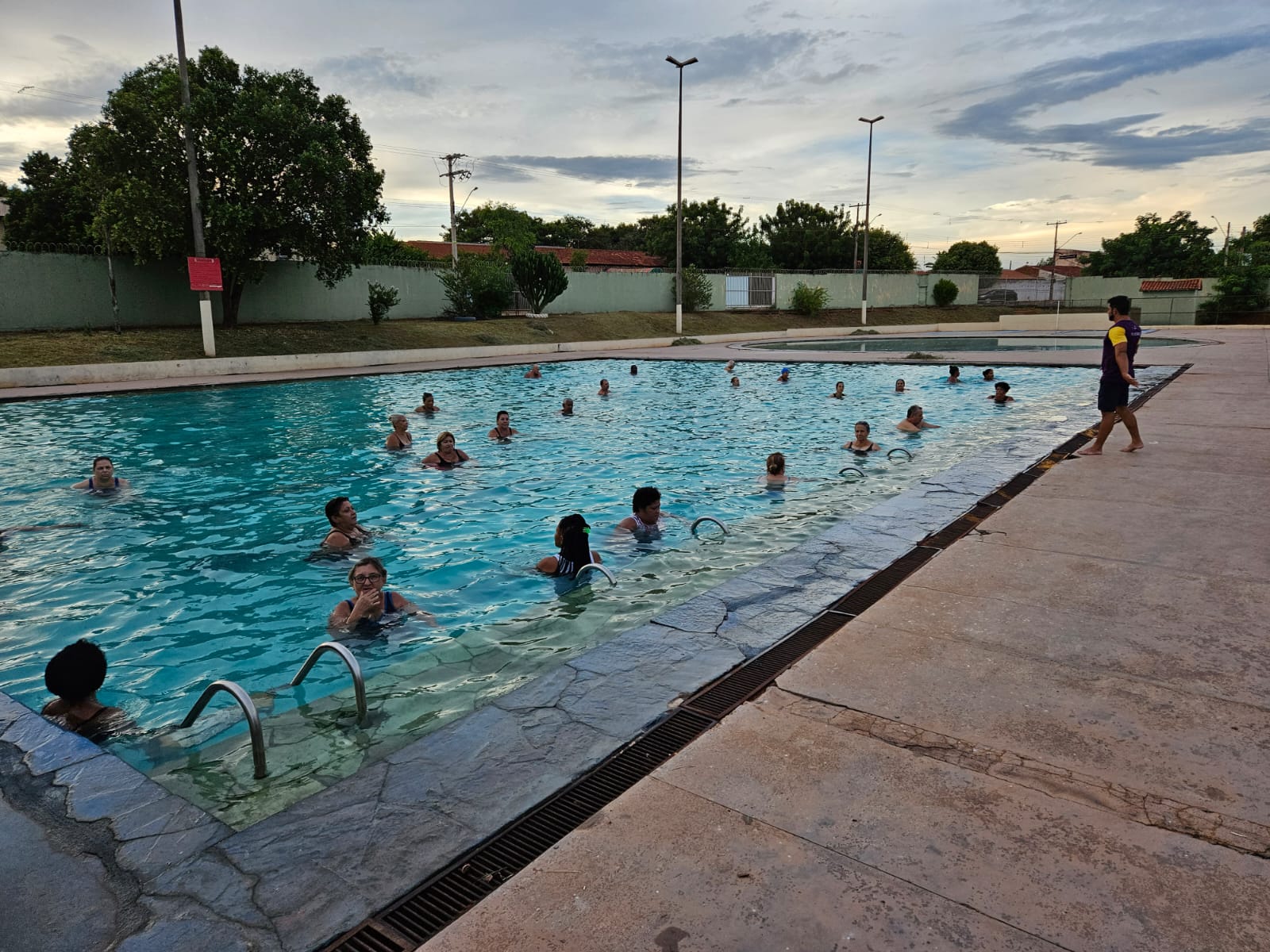 Centro “Dona Racibe Rezek” oferece aulas gratuitas em diversas modalidades esportivas