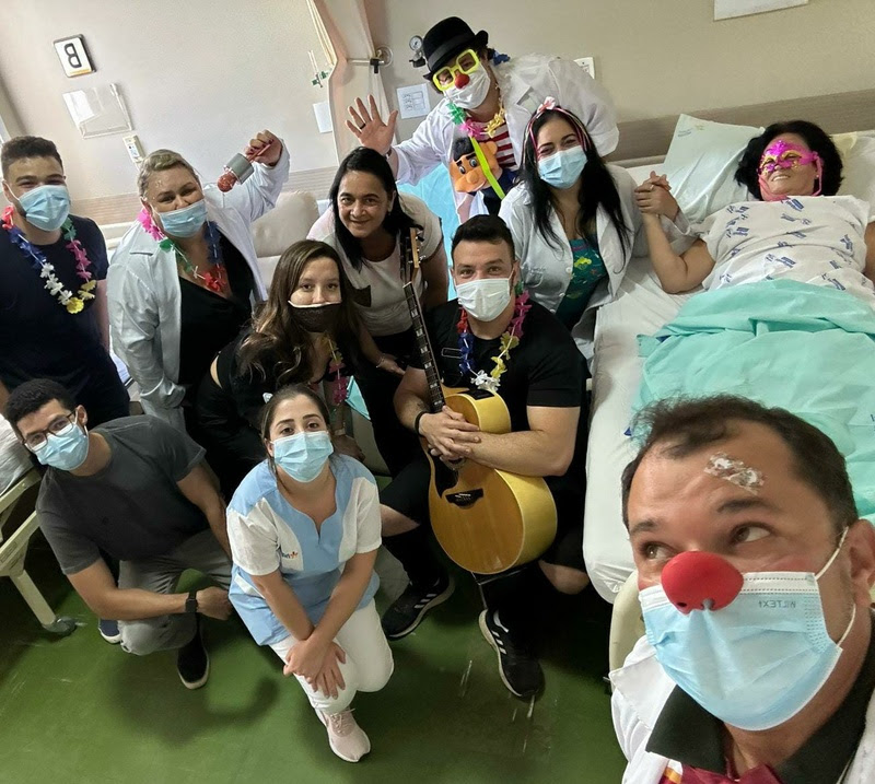 Hospital Regional de Franca promove bloco de Carnaval para pacientes