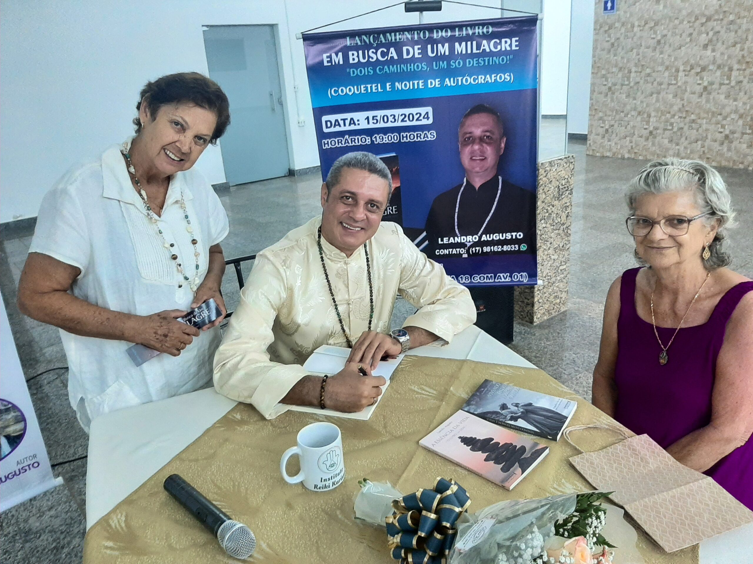 Livro “Em Busca de um Milagre” é lançado em Barretos 