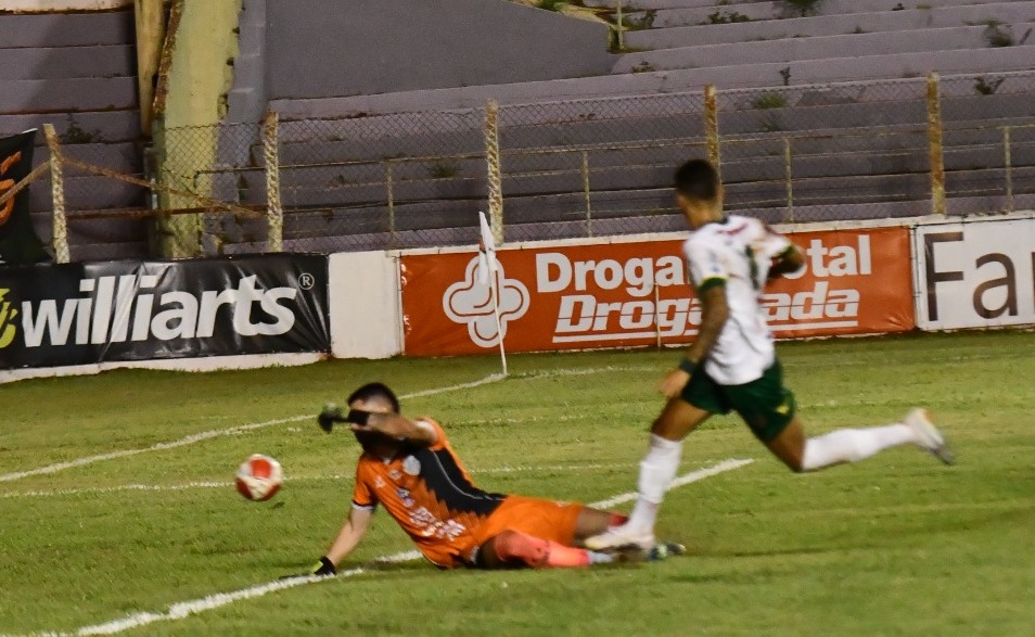 Touro do Vale enfrenta a Joseense hoje em Guaratinguetá