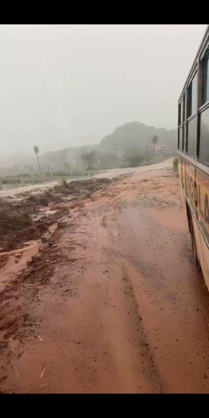 Chuva prejudica acesso a comunidade rural do Brejinho