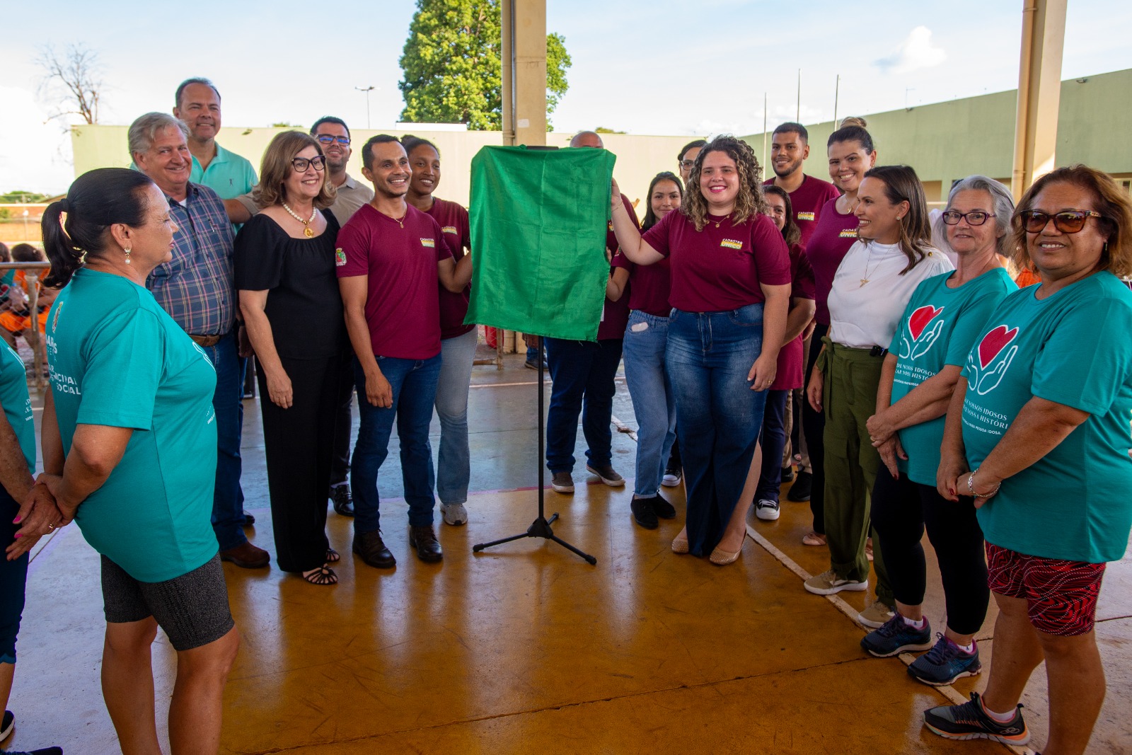 Prefeitura entrega polo do CRAS IV e CadÚnico no Jardim Universitário