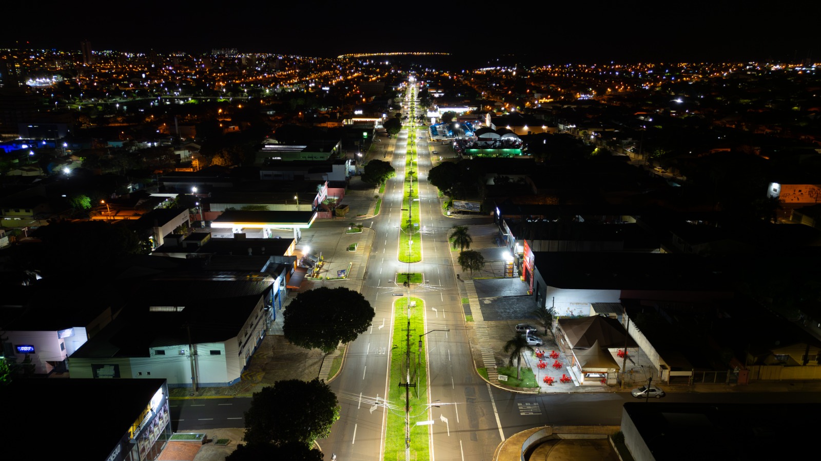 Primeira fase do projeto de implantação de luminárias LED chega aos 1.000 pontos em duas semanas