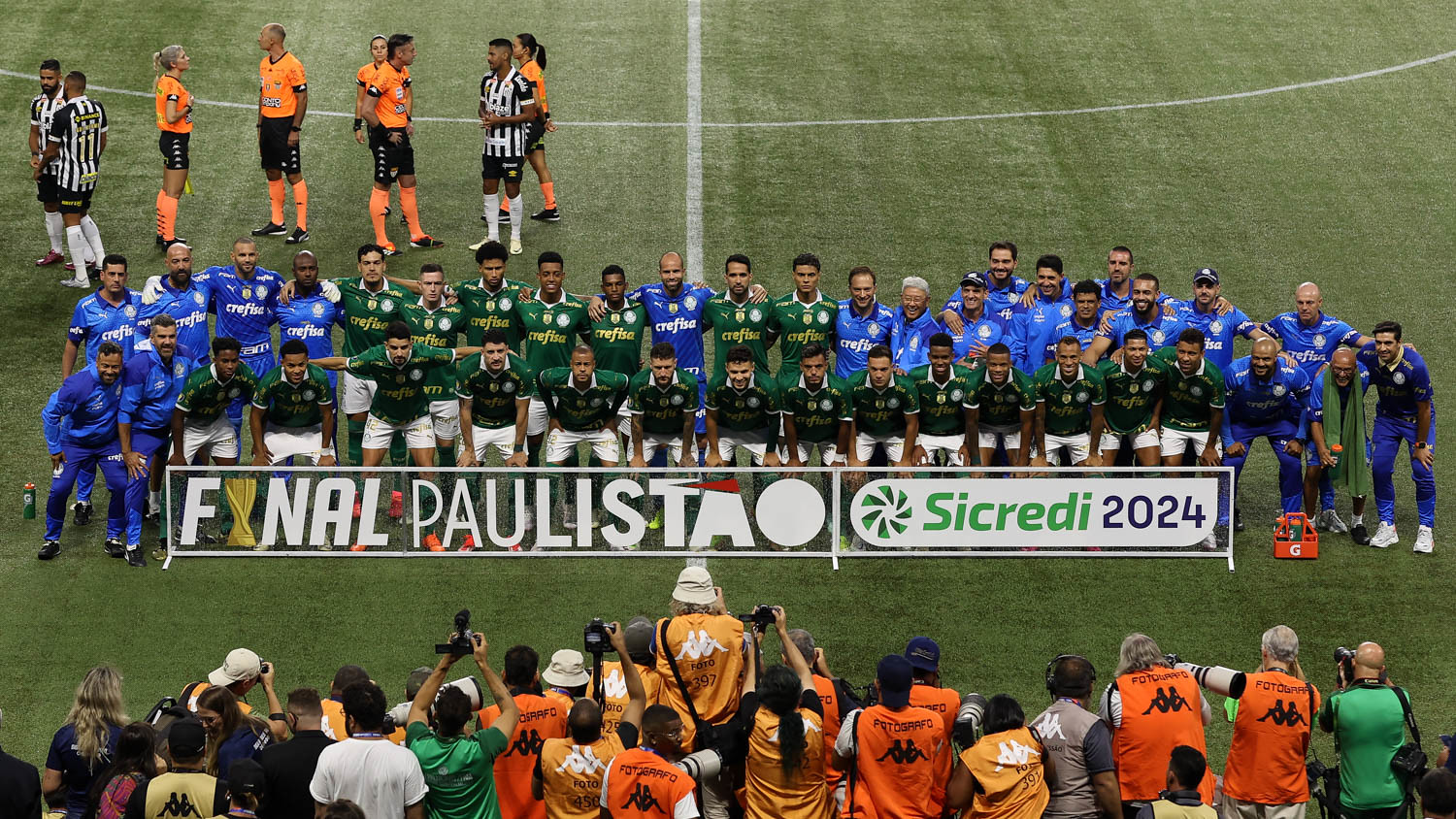 Palmeiras vence o Santos e conquista o tricampeonato paulista