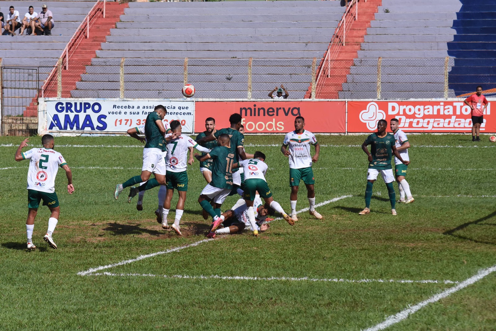 BEC viaja para Jaú e inicia concentração para duelo das quartas de final