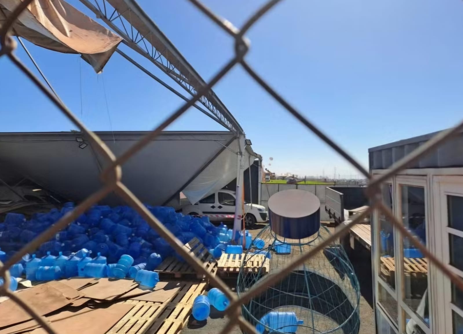 Tenda desaba e deixa feridos na Agrishow, em Ribeirão Preto