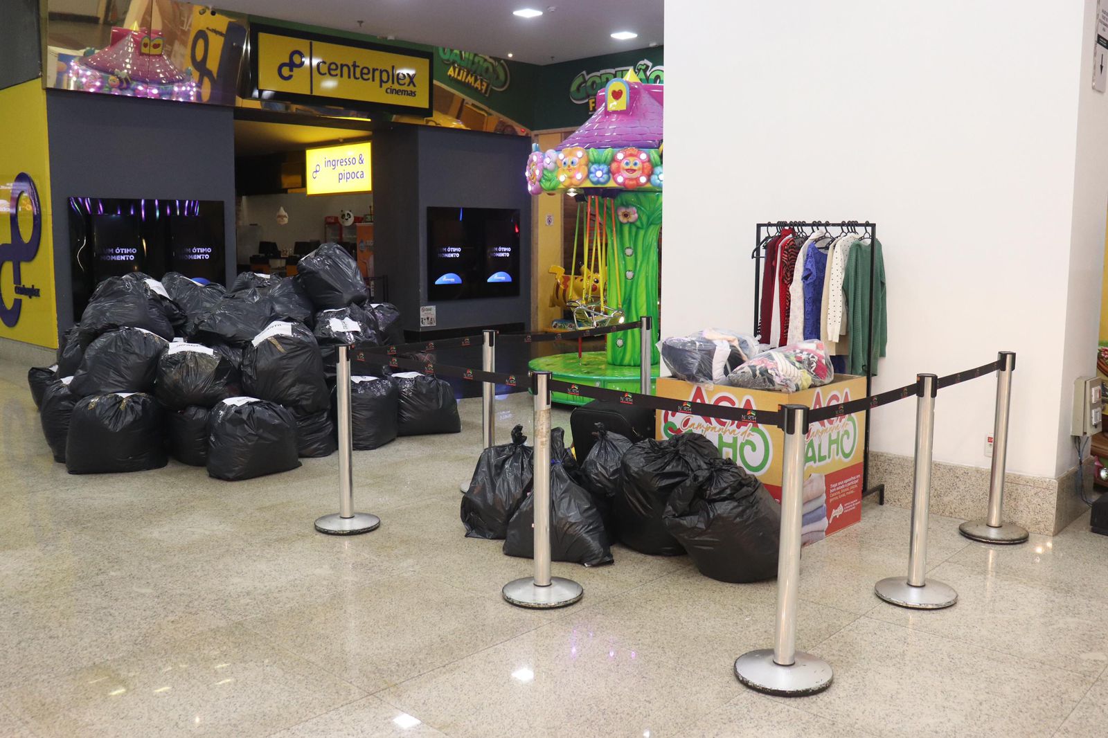 Arrecadação no North Shopping para vítimas do Rio Grande do Sul despacha primeiro caminhão de doações