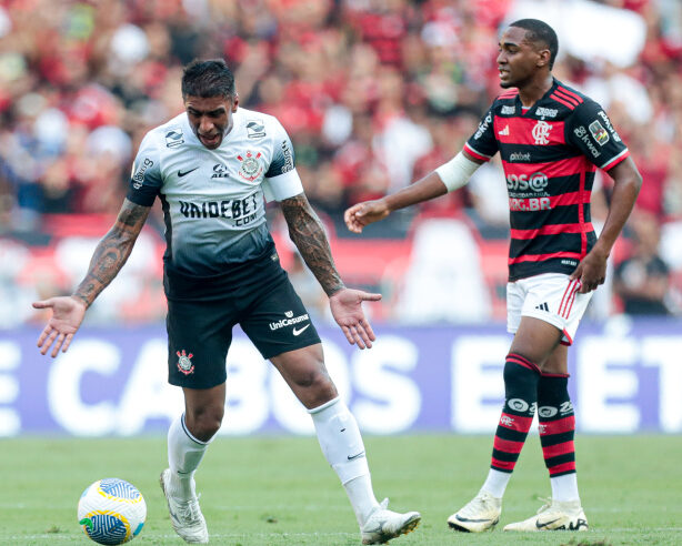 Corinthians é superado pelo Flamengo no Maracanã