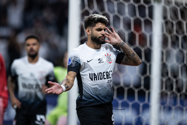 Corinthians goleia o Argentinos Juniors na Arena