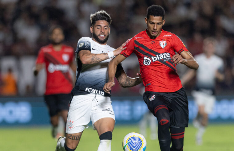 Corinthians empata e deixa a zona de rebaixamento