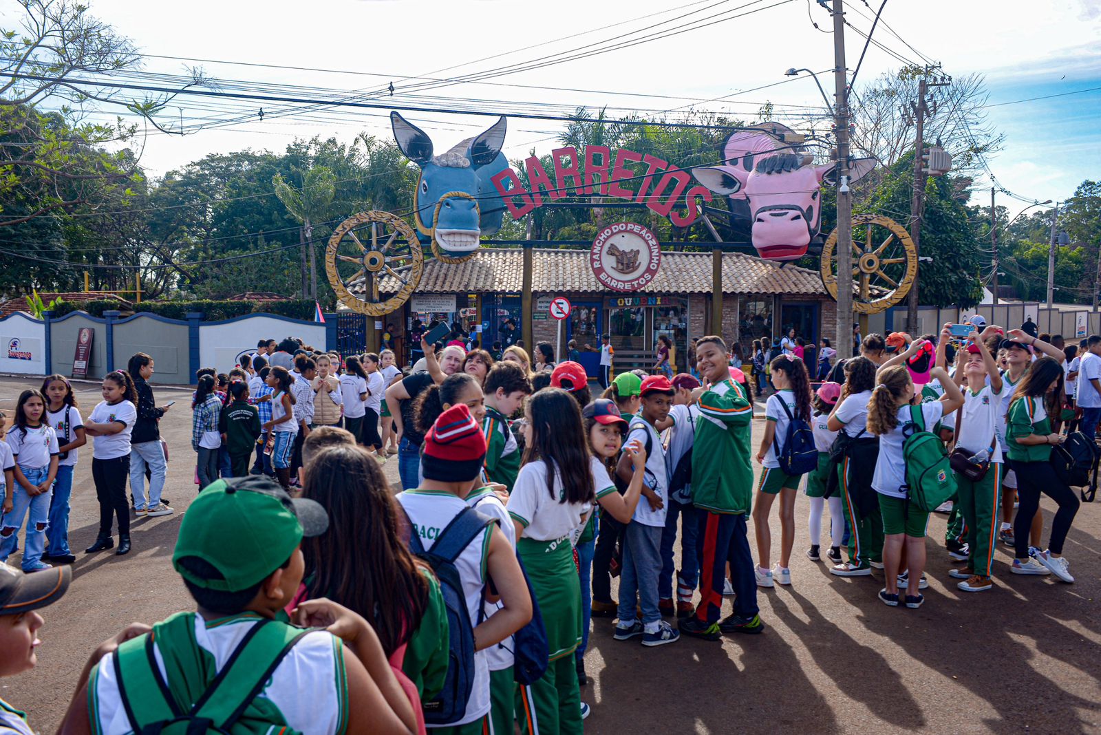 Festa do Peão de Barretos: Escolas e projetos sociais já podem agendar visitas no Rancho do Peãozinho