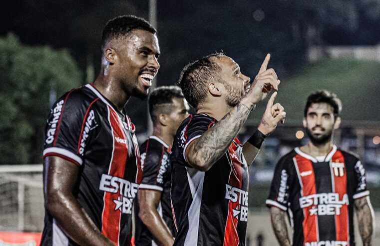 Botafogo conquista primeira vitória na Série B diante do Santos