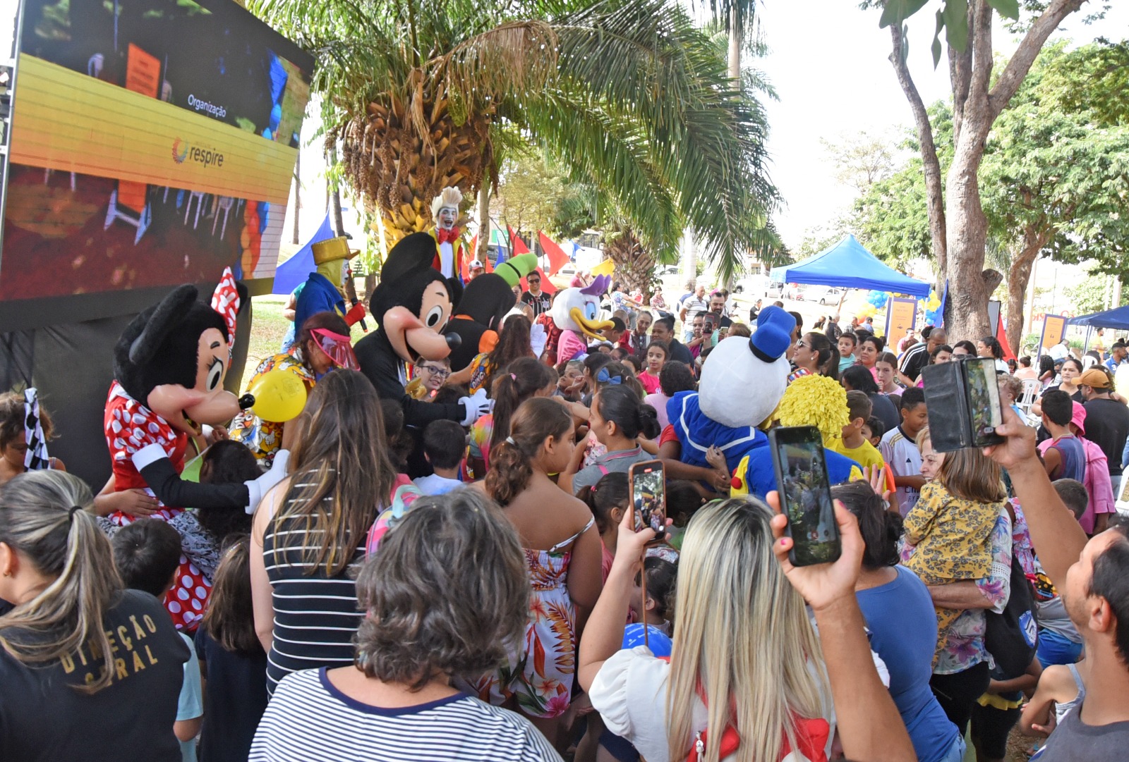 Diversão e cuidados com a saúde: “Controlando a Asma com Alegria” lota a Praça da Primavera