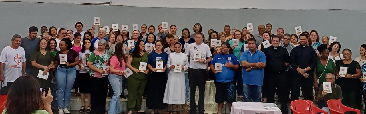 Católicos participam de Encontro de Formação Missionária