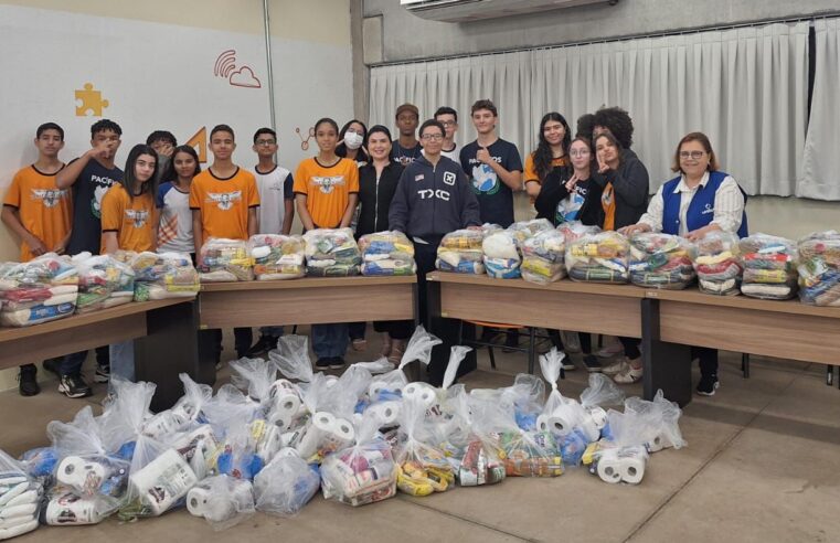 Alunos do Colégio FEB arrecadam alimentos e itens de higiene e limpeza para doação à entidade assistencial e famílias carentes de Barretos