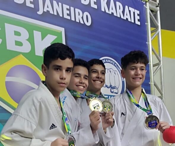 Atleta conquista título de vice-campeão no Brasileiro de Karate