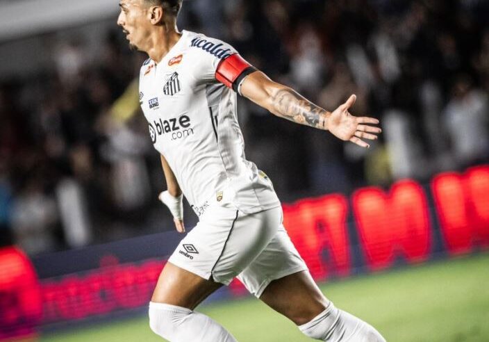 Santos vence na Vila e volta ao 1º lugar do Brasileirão Série B