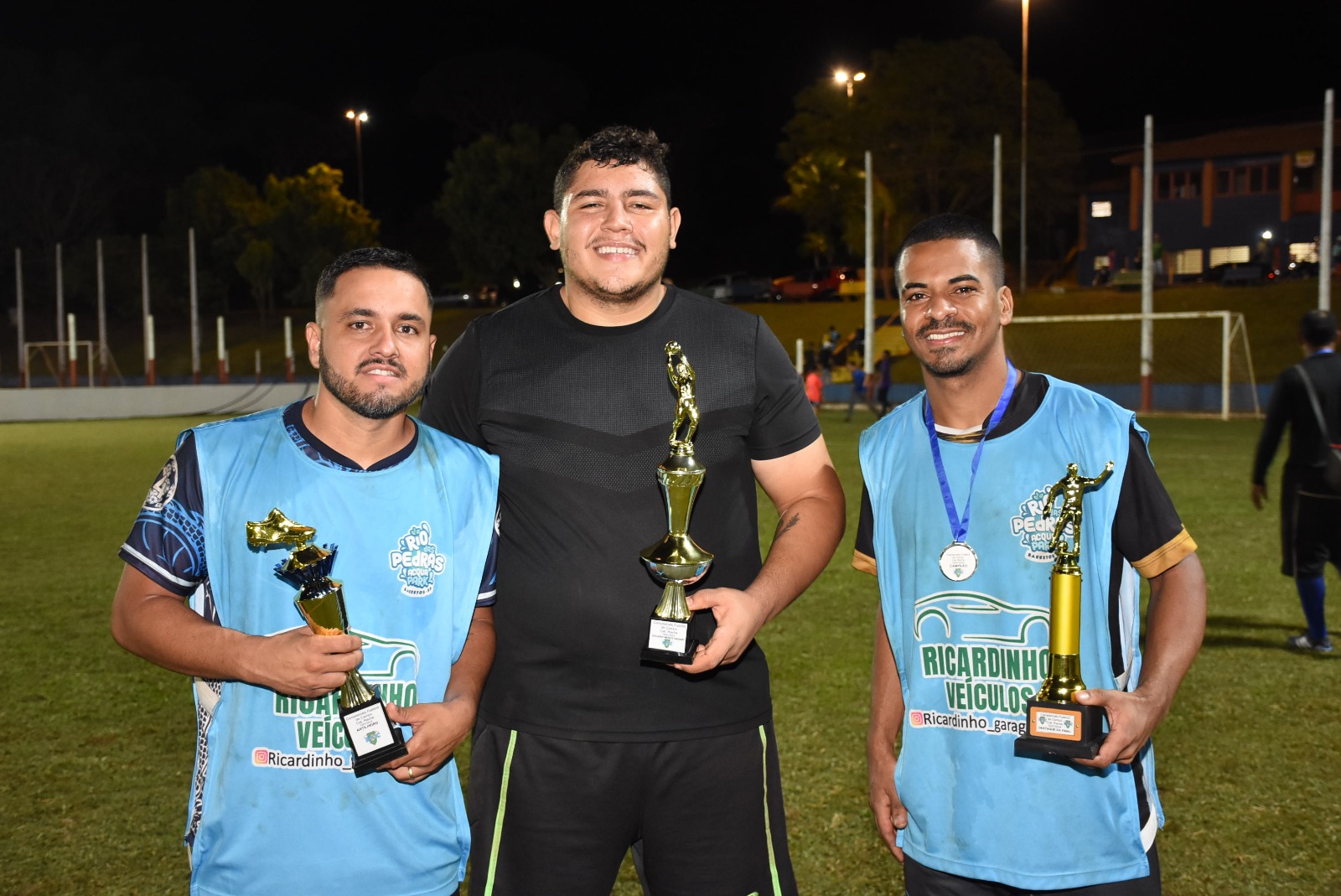 Equipe Azul é campeã do Racha do Rio das Pedras