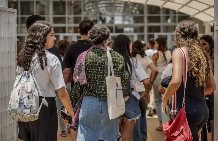 Ensino médio muda  com novo texto aprovado no Congresso