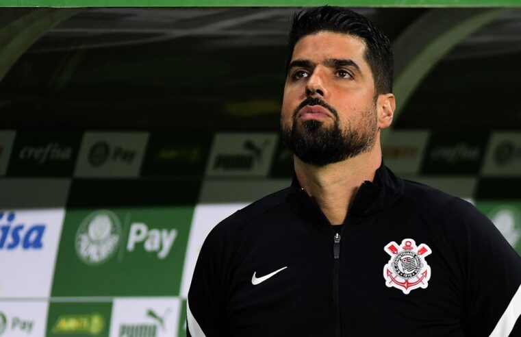 António Oliveira é demitido do Corinthians