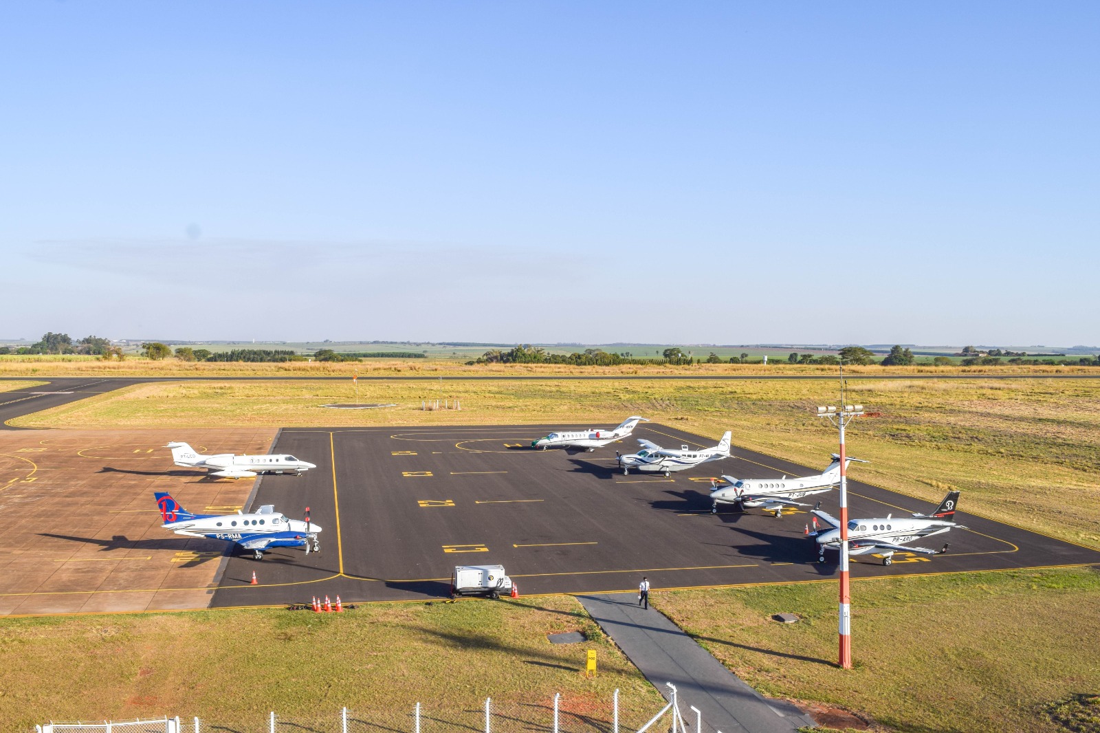 Aeroporto de Barretos deve registrar mais de 300 pousos e decolagens durante a 69ª Festa do Peão*