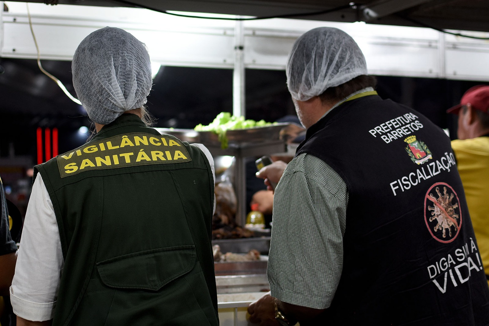 Vigilância Sanitária realiza ações no Parque do Peão