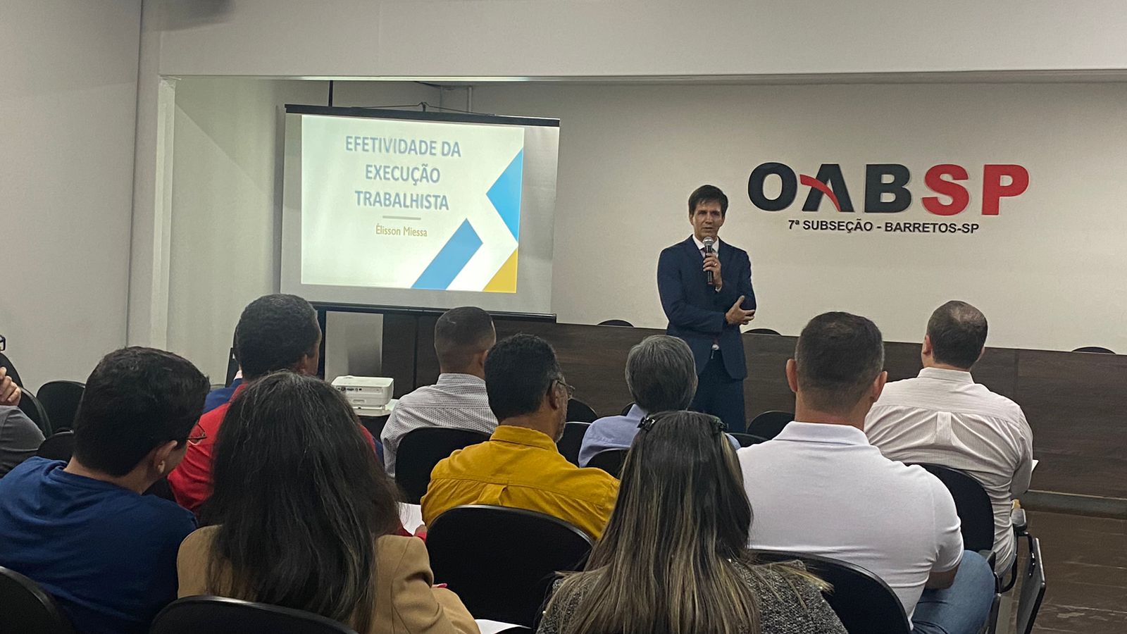 Profissionais da advocacia participam de palestra sobre “Execução Trabalhista” na OAB Barretos