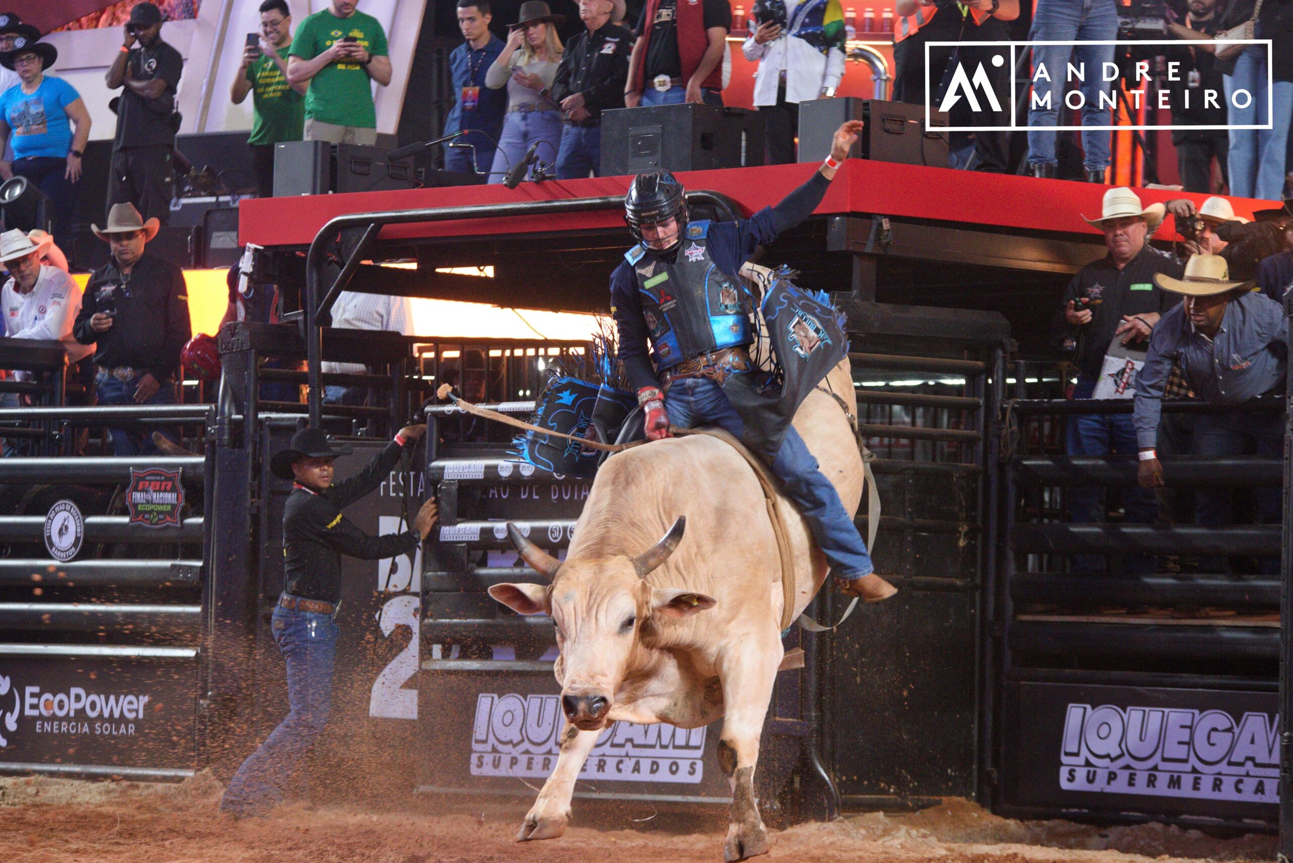 Competidor de Rondônia  vence primeira noite da PBR Brazil