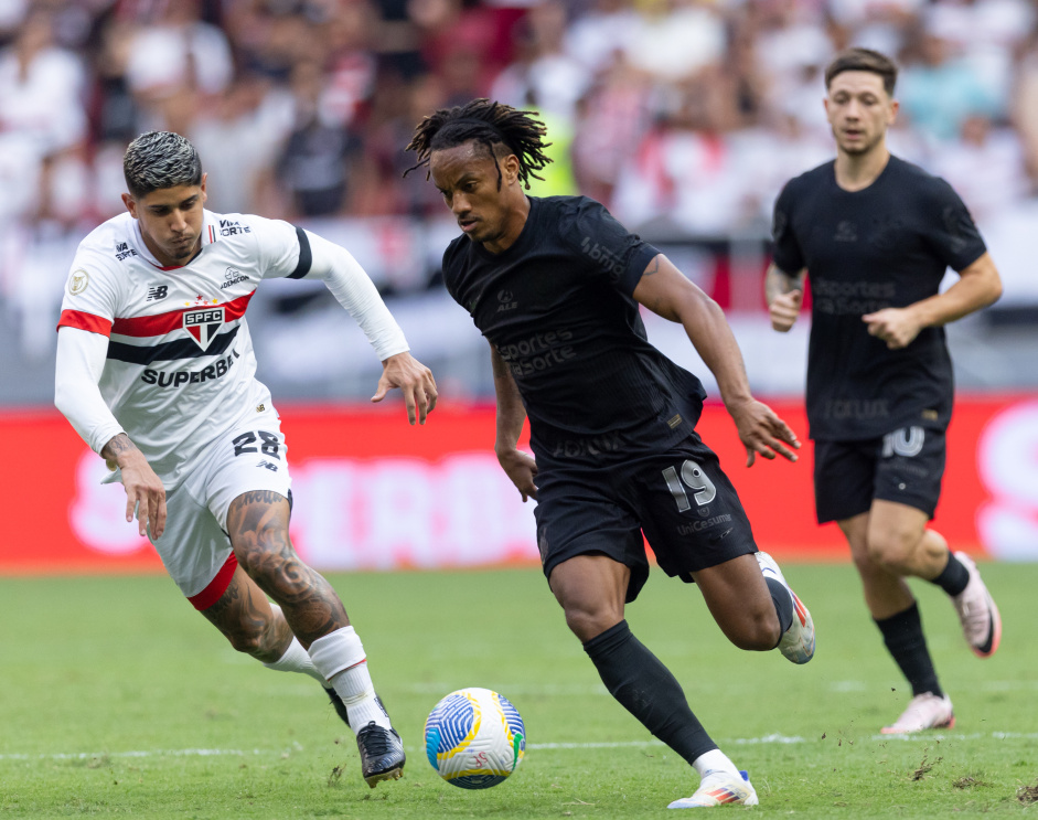 São Paulo vence  o Corinthians pelo Brasileirão