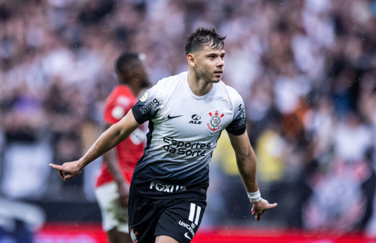 Corinthians vence o Atlético-GO com gols Romero e Garro