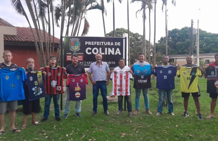 Prefeitura de Colina entrega uniformes esportivos para as equipes participantes do Futsal 2024