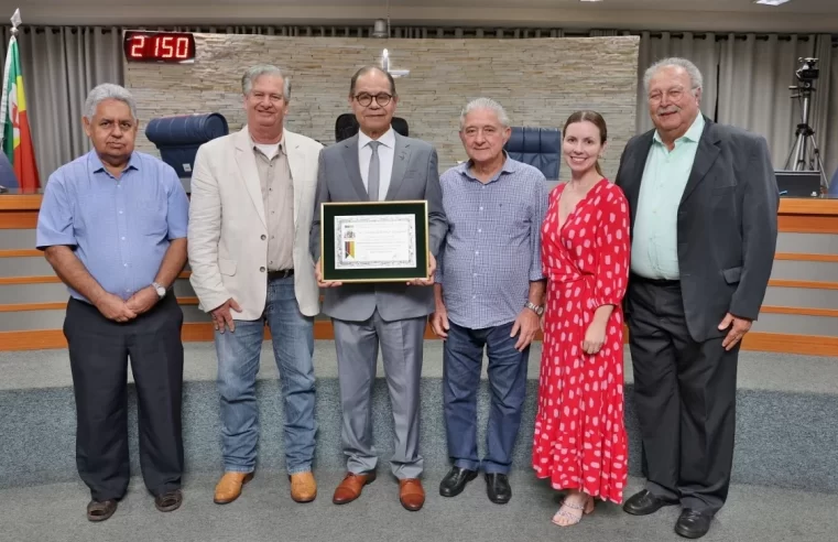 Cirurgião dentista Lúcio Antônio Pereira recebe Título de Cidadão Honorário de Barretos