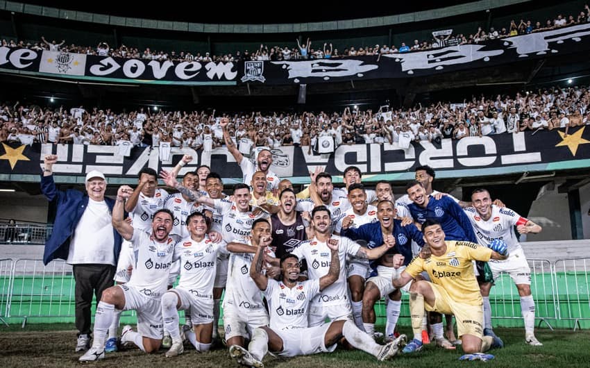 Santos é  campeão da Série B após empate do Novorizontino