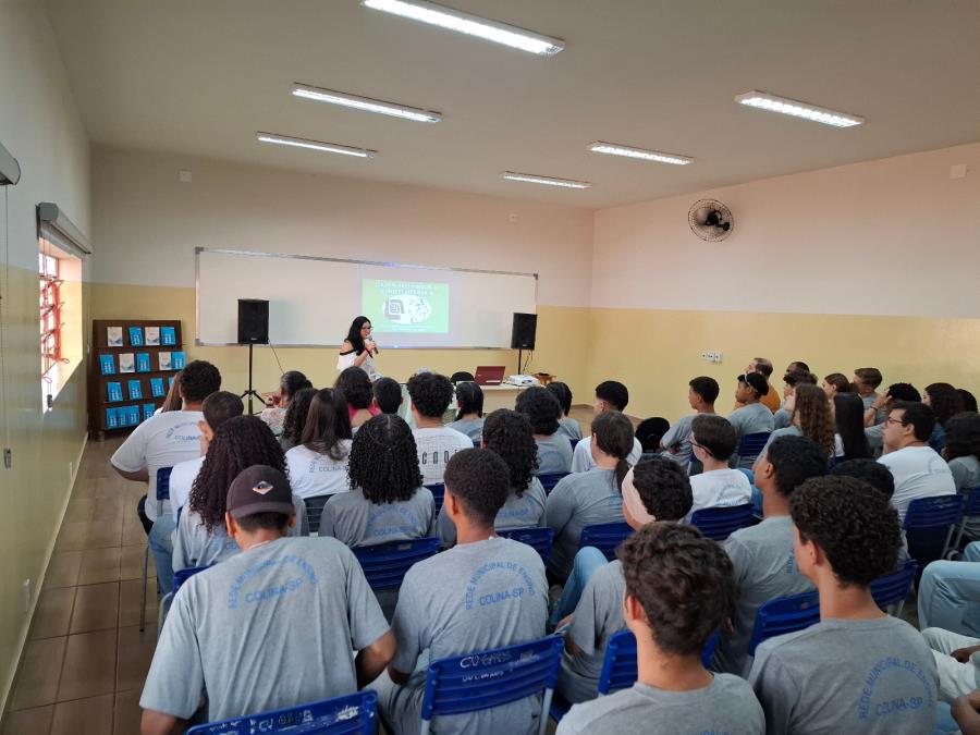 Colina recebeu o Programa Viagem Literária