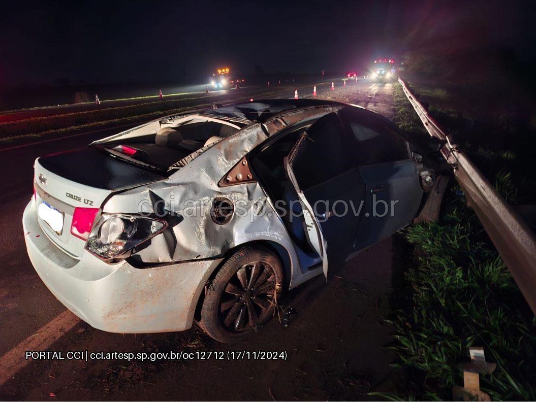 Colisão traseira deixa dois mortos em Bebedouro