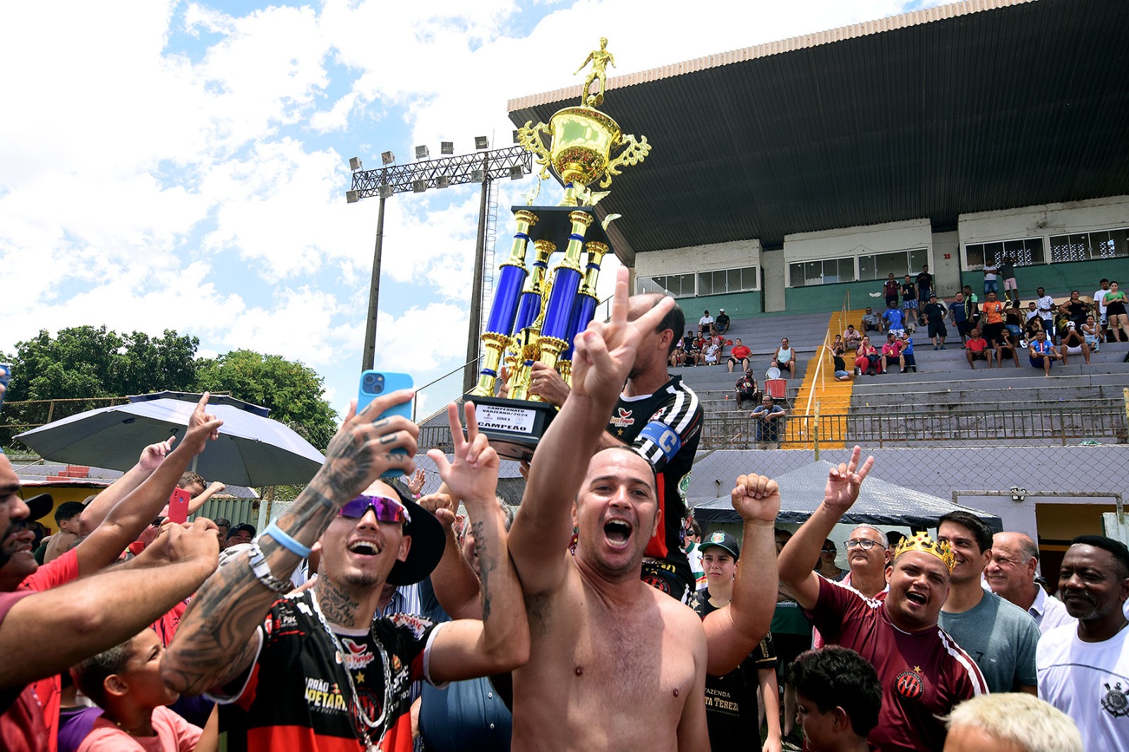 Atlético Vila Diva  é campeão do Varzeano com goleada