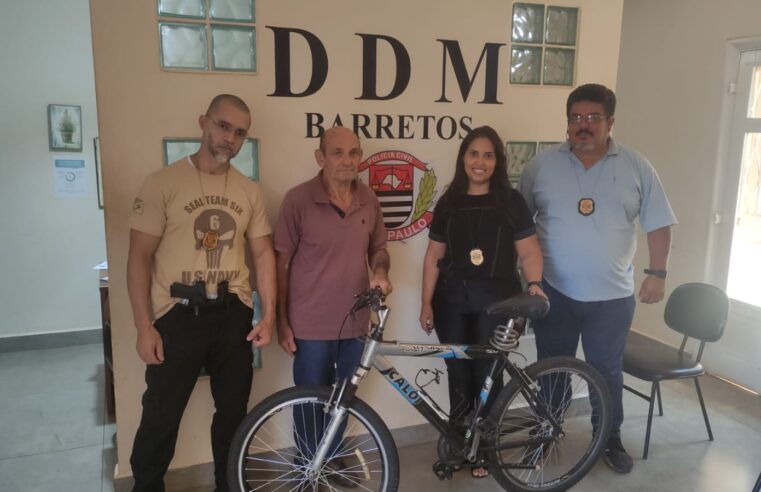 Homem acusado de Violência doméstica foge de abordagem da DDM, furta bicicleta e é preso em flagrante