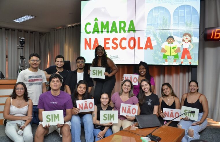 Alunos do SENAC visitam a Câmara de Barretos e participam de dinâmicas do programa Câmara na Escola