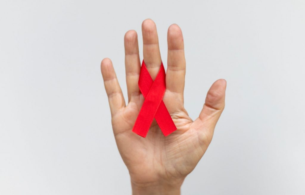 Dia Mundial de Combate à Aids: campanha ‘Fique Sabendo’ mobiliza SP contra HIV e sífilis