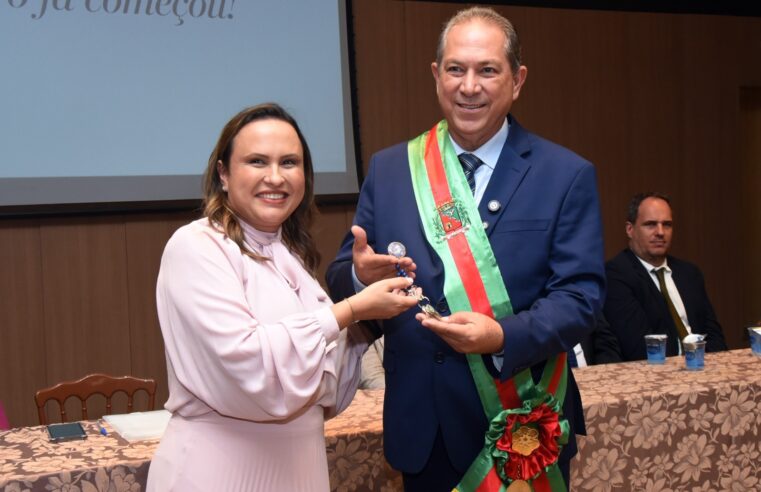 Odair Silva toma posse como prefeito da Estância Turística de Barretos