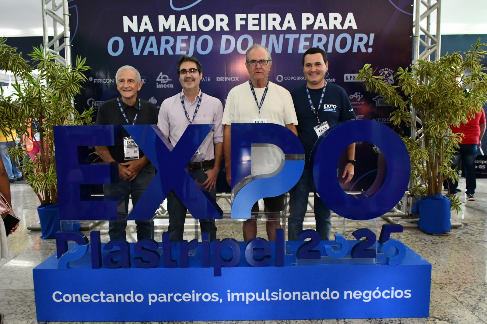 Representantes da ACIB e Sincomércio participam da 1ª Expo Plastripel