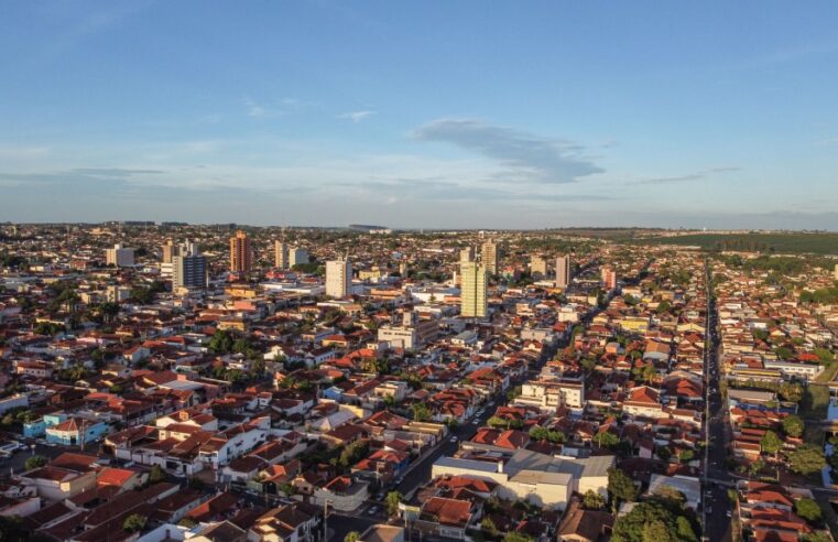 Contribuintes já podem consultar o carnê do IPTU 2025 pelo site da Prefeitura de Barretos
